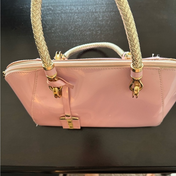 Pink and gold purse - Picture 2 of 12